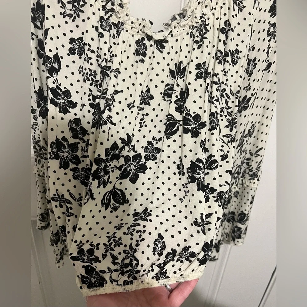Intimately Free People Cream & Black Floral Boho Peasant Blouse Size Small/Med - Picture 8 of 14
